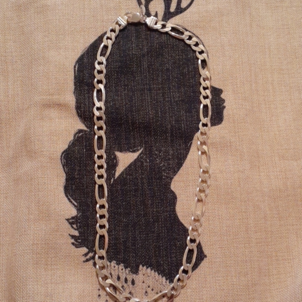 .925 Sterling Silver Figaro style Chain